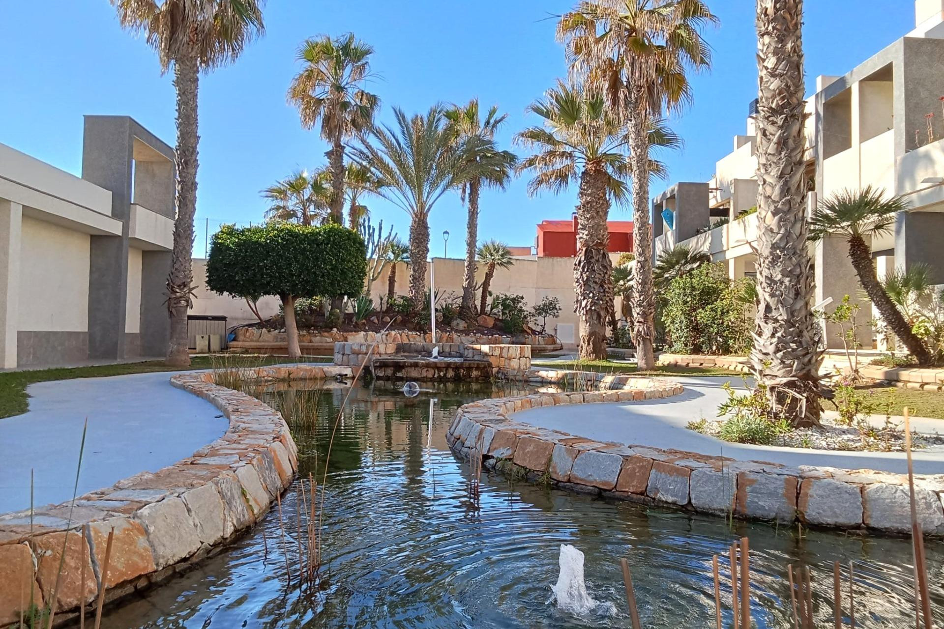 Resale - 1. Apartment / flat - Torrevieja - PLAYA DE LA MATA