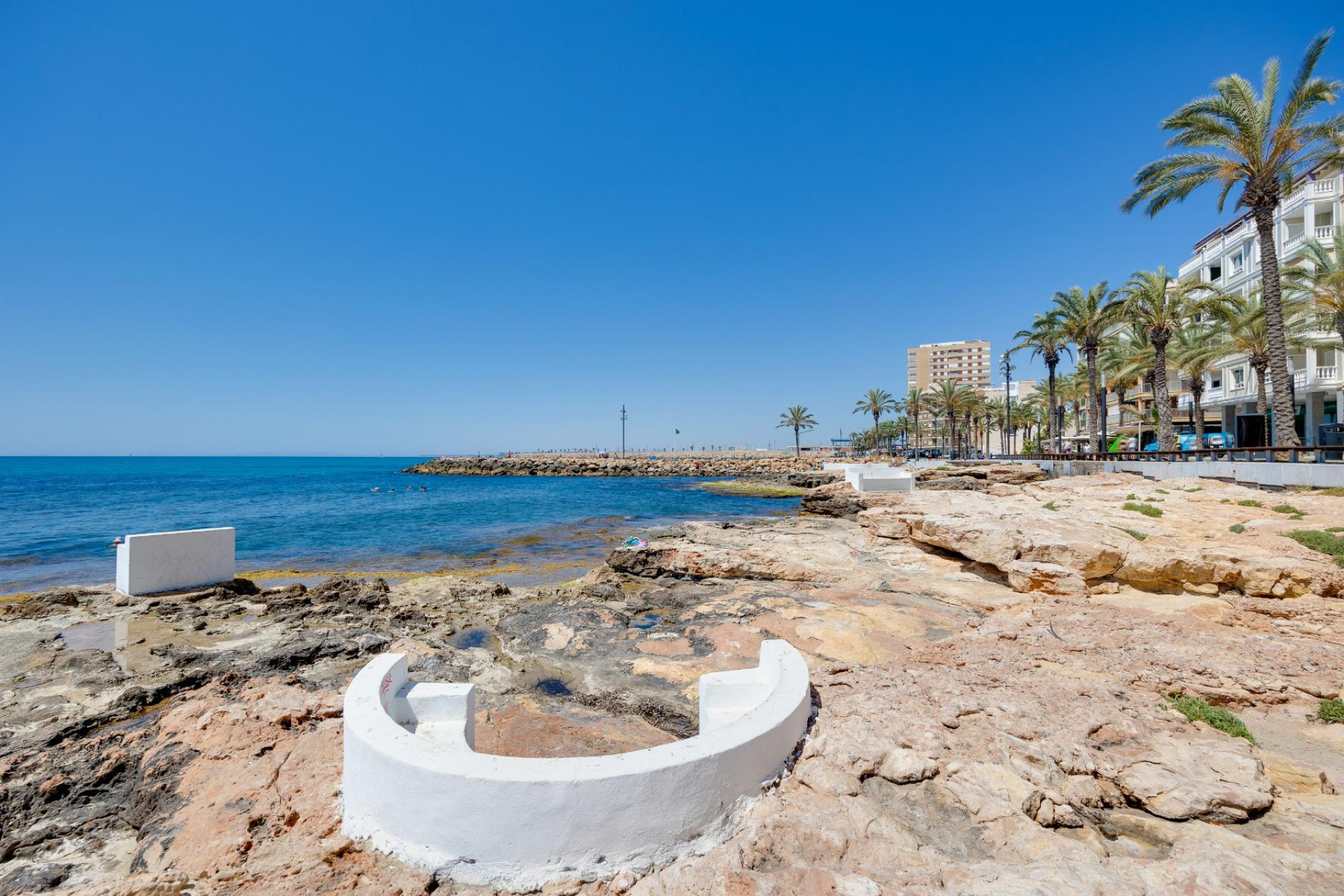 Resale - 1. Apartment / flat - Torrevieja - Playa de Los Locos-Curva del Palangre