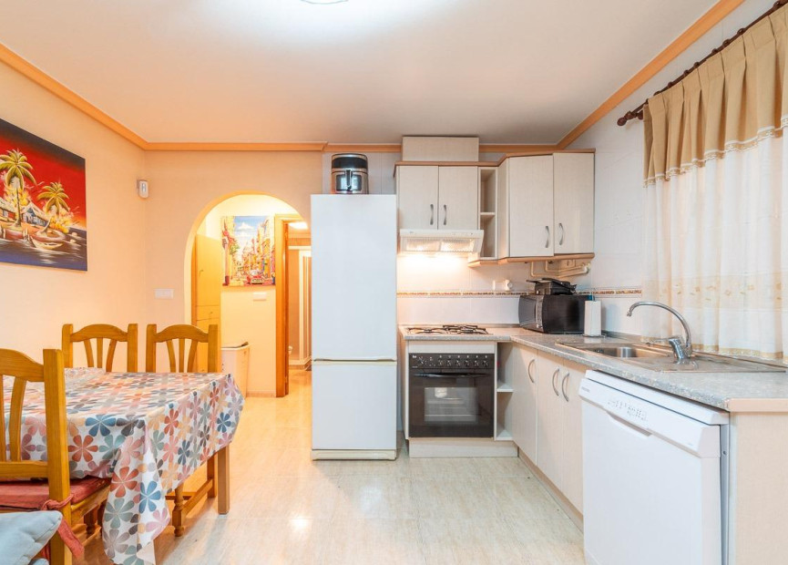 Resale - 1. Apartment / flat - Torrevieja - Playa del Cura