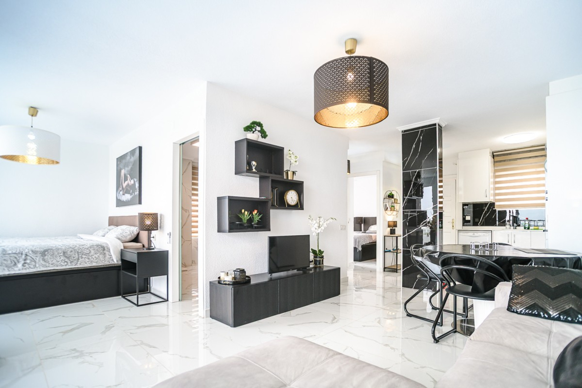 Resale - 1. Apartment / flat - Torrevieja - Punta Prima