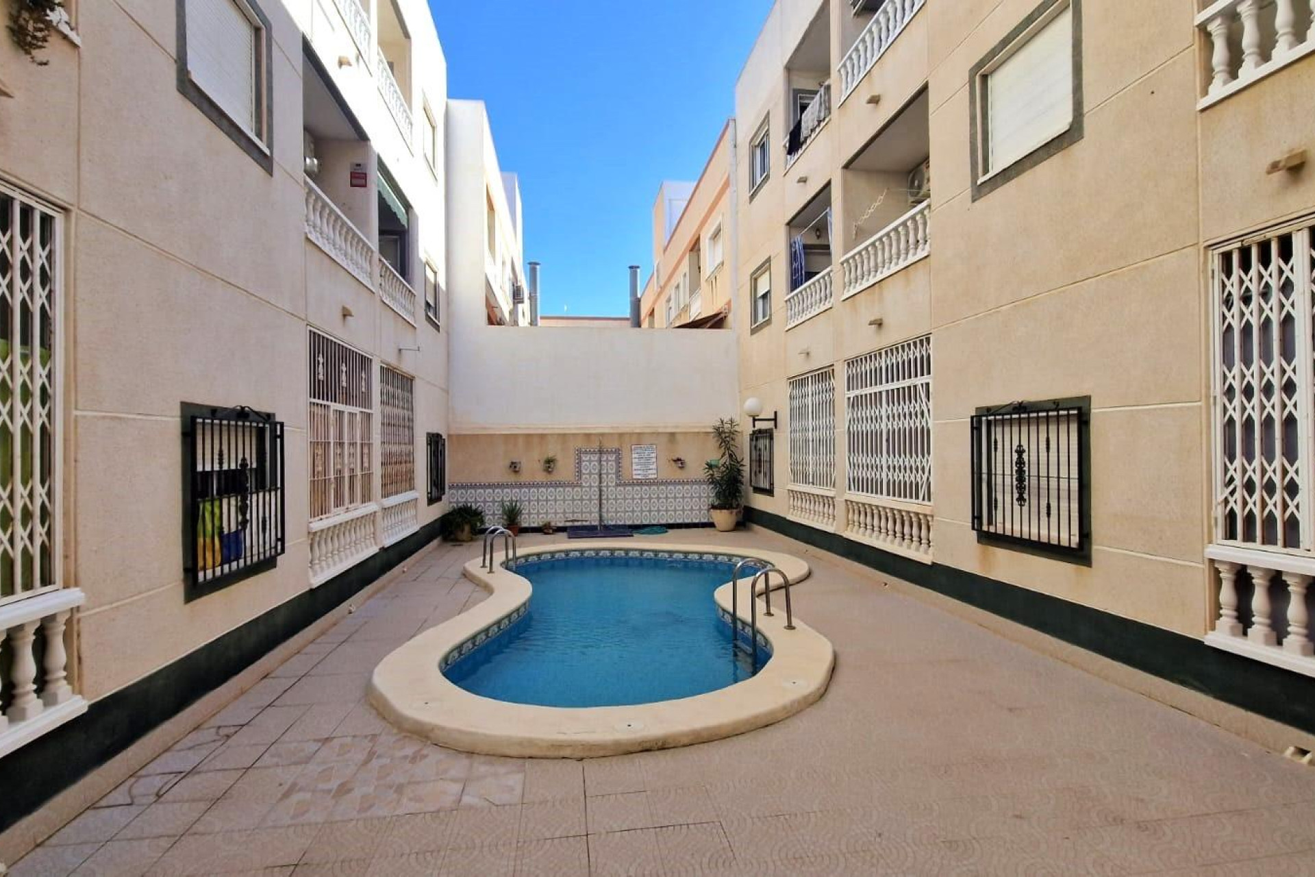 Resale - 1. Apartment / flat - Torrevieja