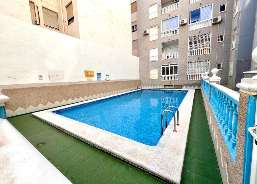 Resale - 1. Apartment / flat - Torrevieja