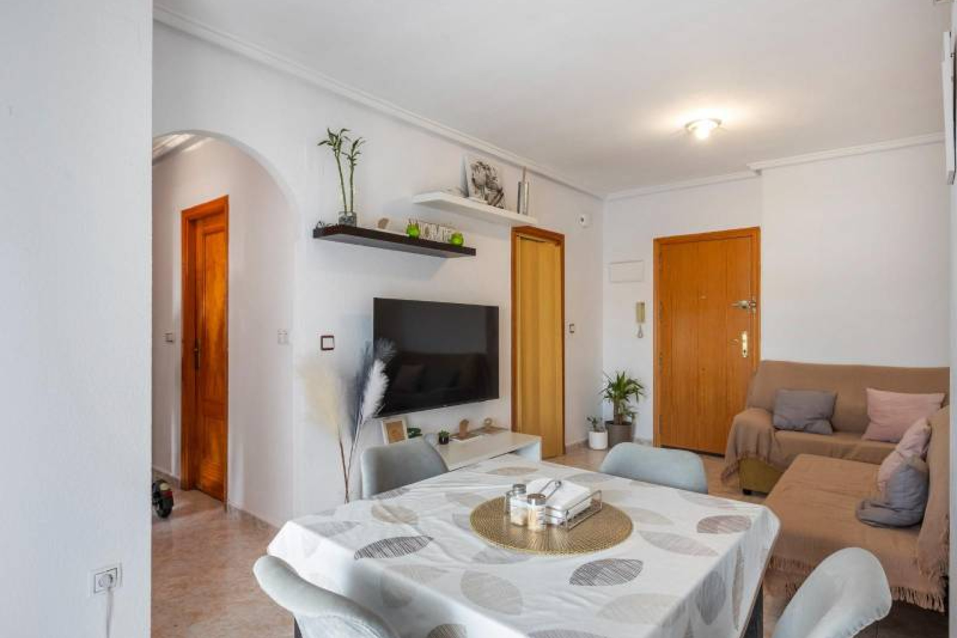 Resale - 1. Apartment / flat - Torrevieja