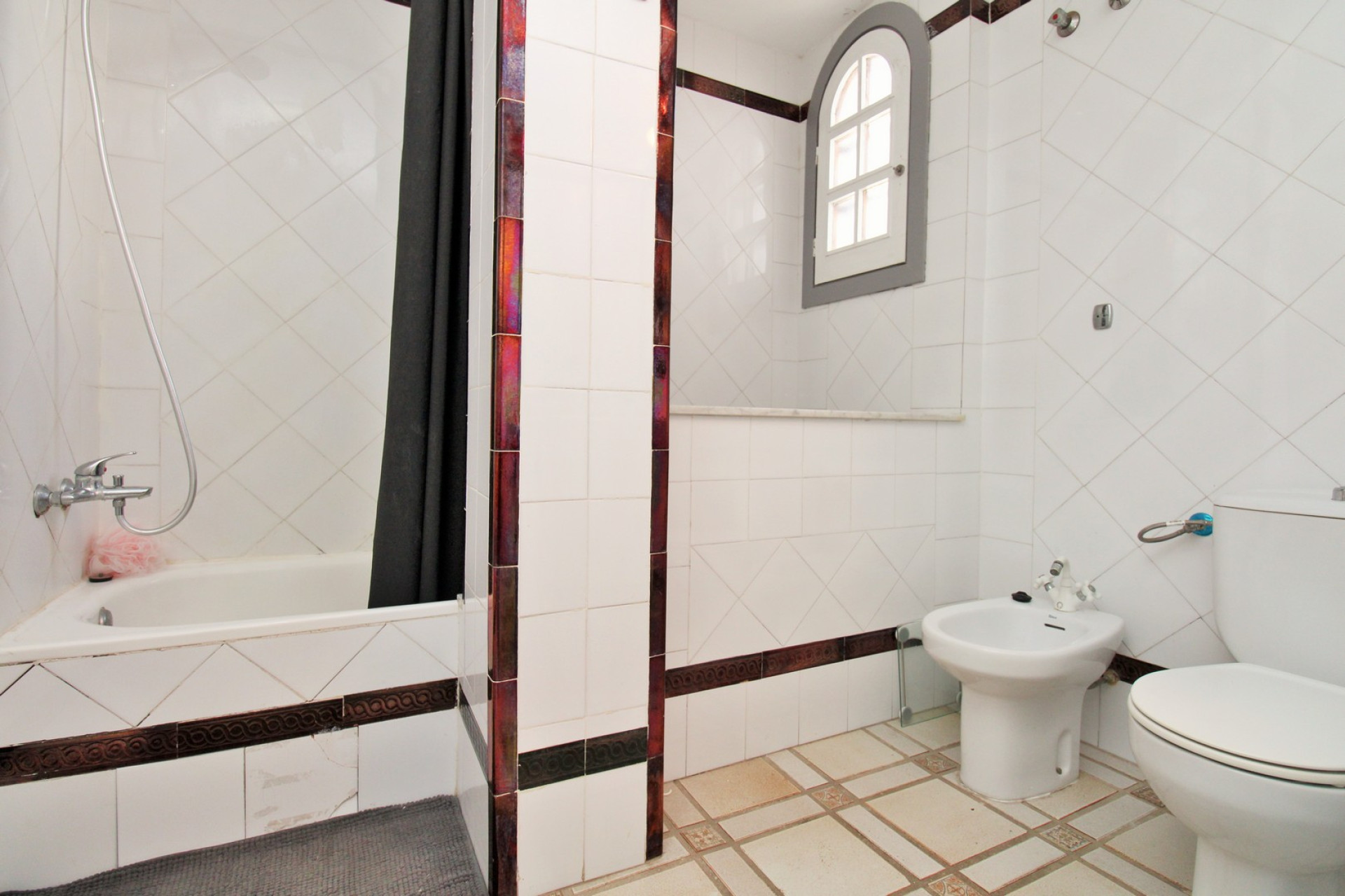 Resale - 1. Apartment / flat - Villamartin - Costa Blanca South