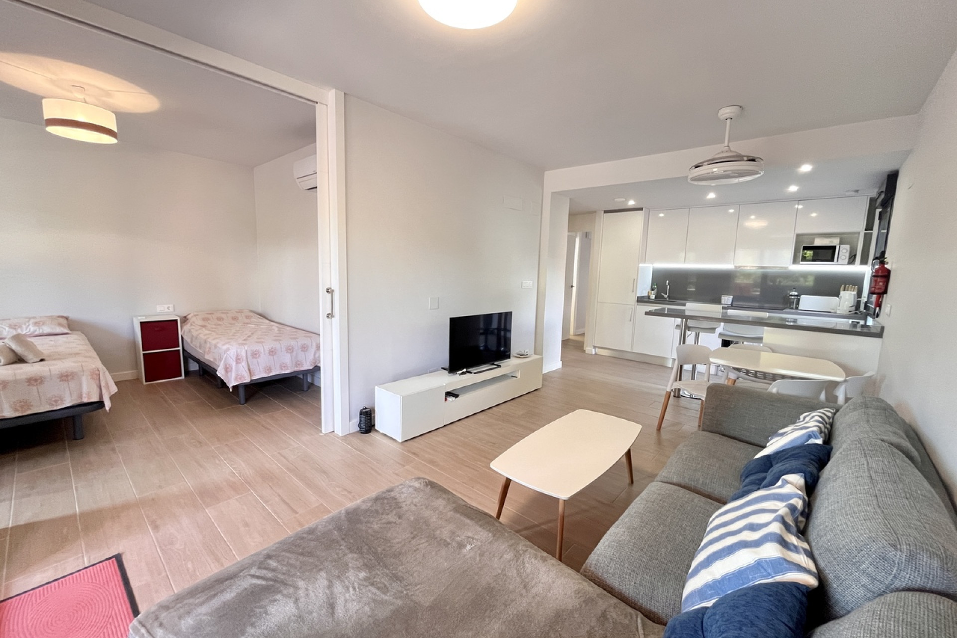 Resale - 1. Apartment / flat - Villamartin - Costa Blanca South