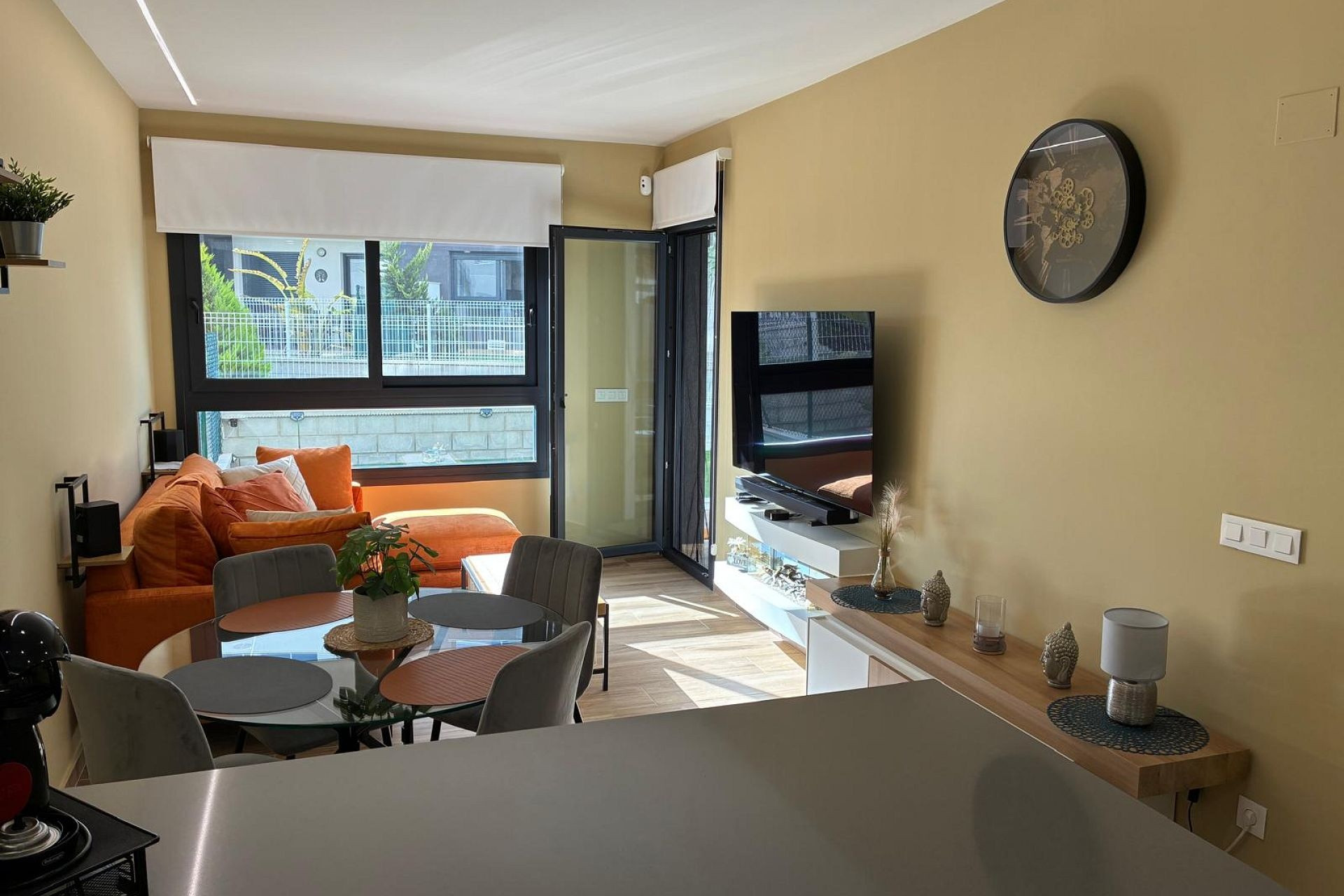 Resale - 1. Apartment / flat - Villamartin - Costa Blanca South