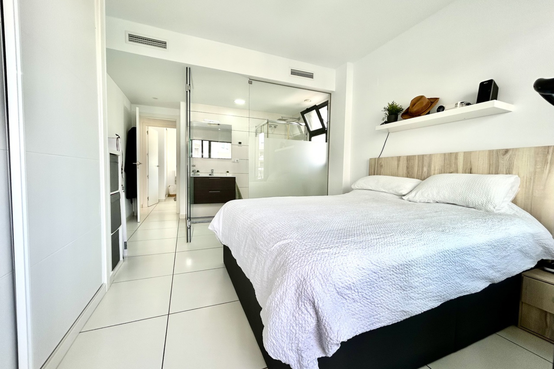 Resale - 1. Apartment / flat - Villamartin - Costa Blanca South