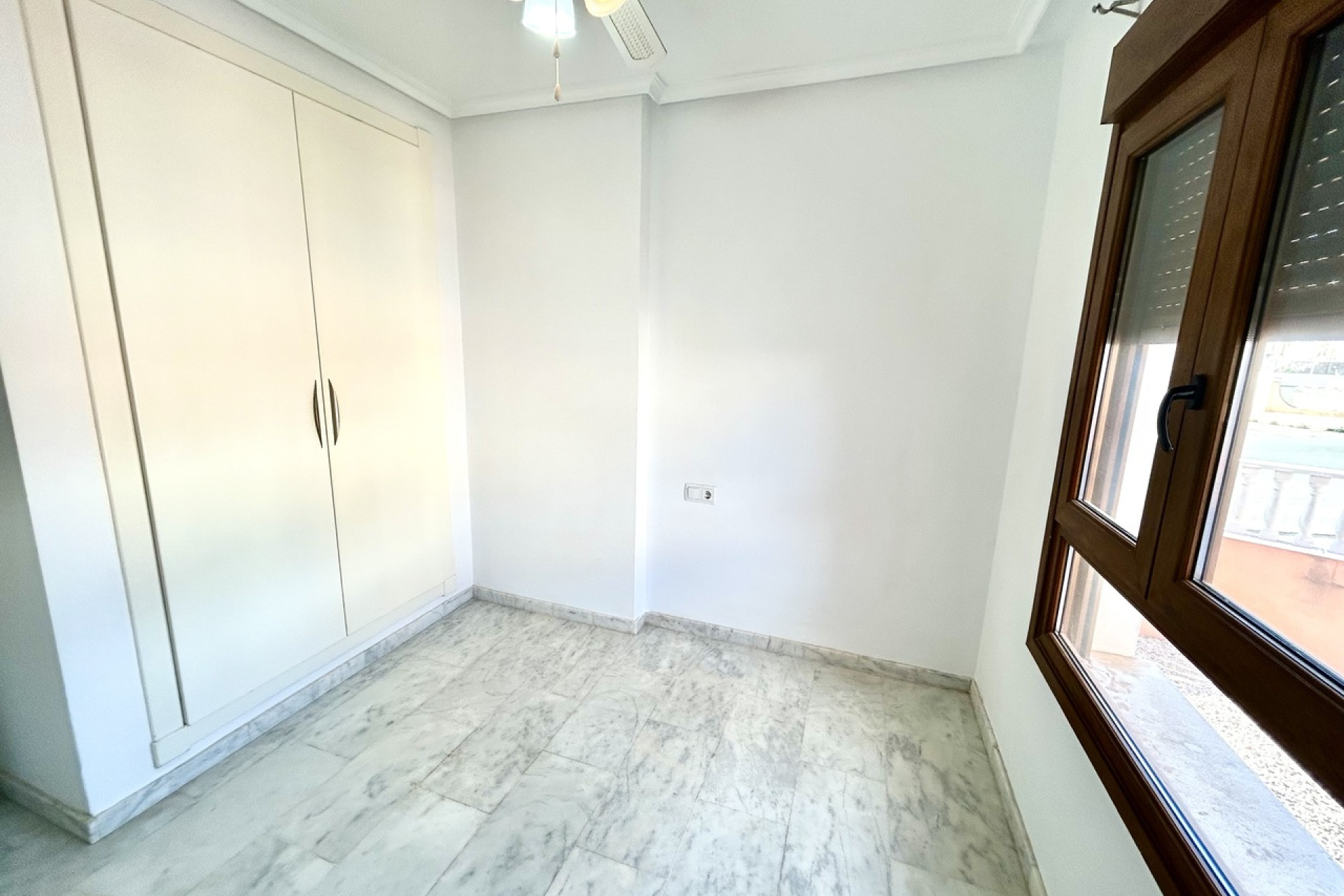 Resale - 1. Apartment / flat - Villamartin - Costa Blanca South