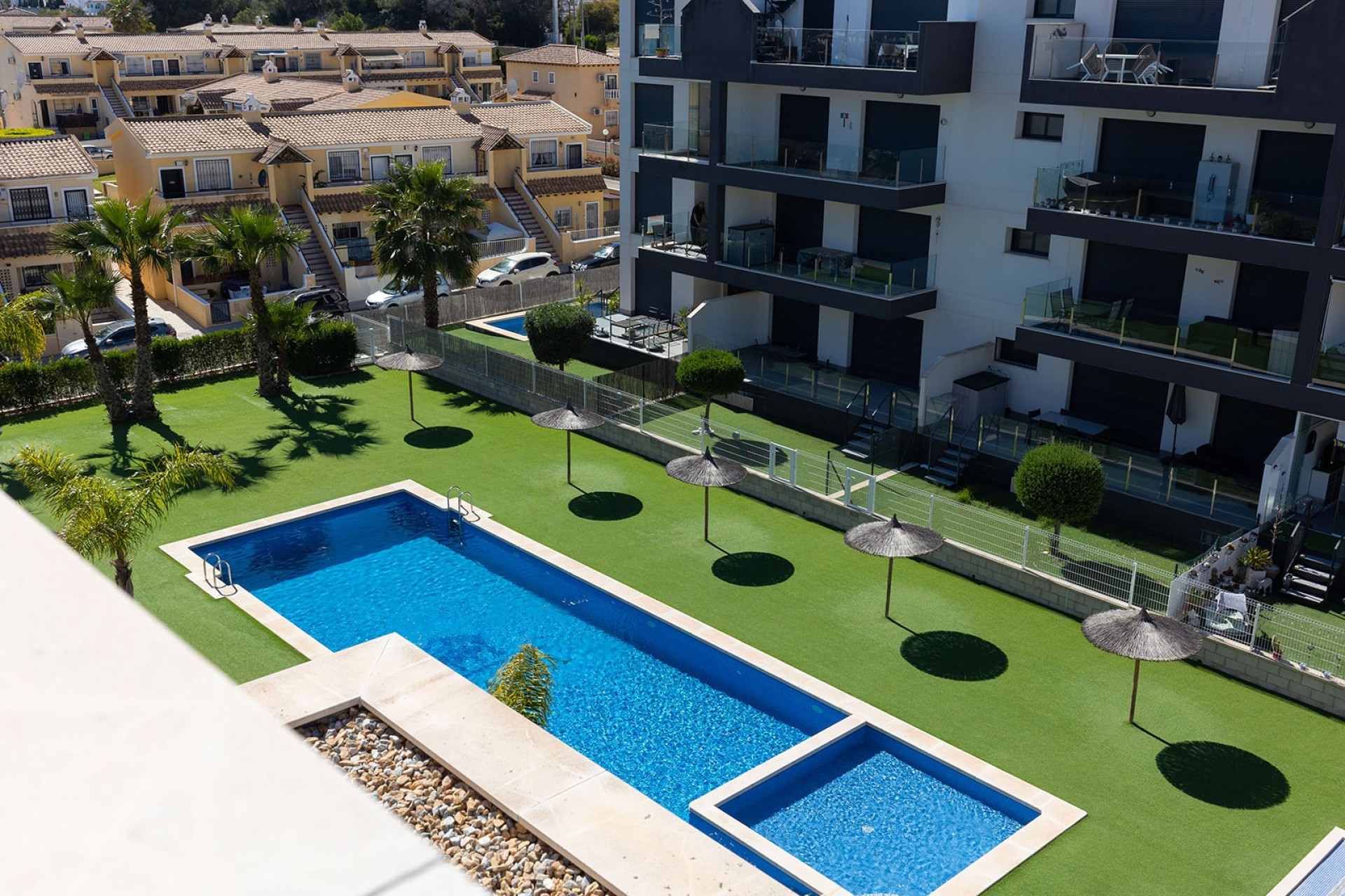 Resale - 1. Apartment / flat - Villamartin - Costa Blanca South