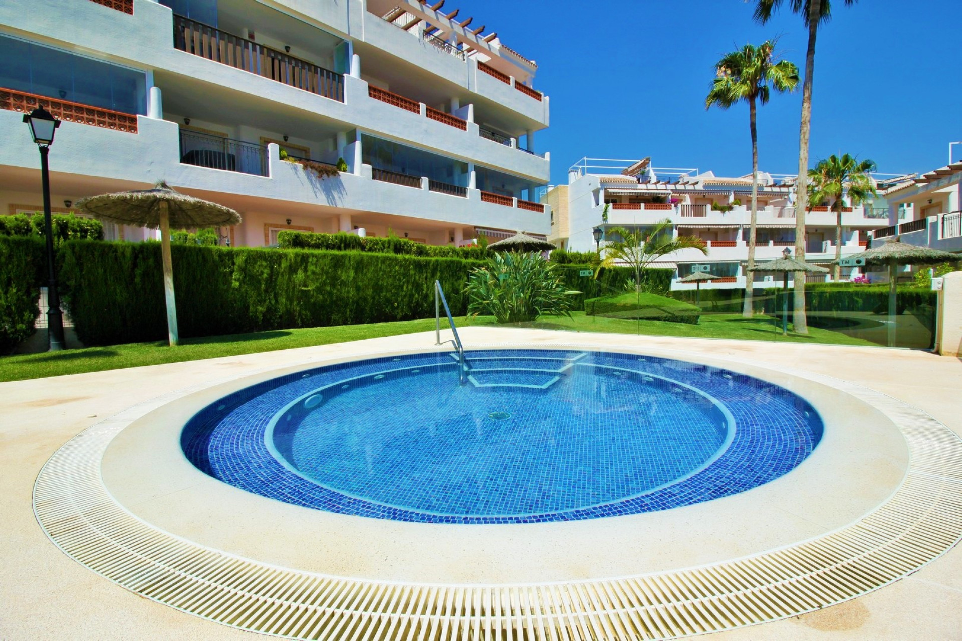 Resale - 1. Apartment / flat - Villamartin - Costa Blanca South