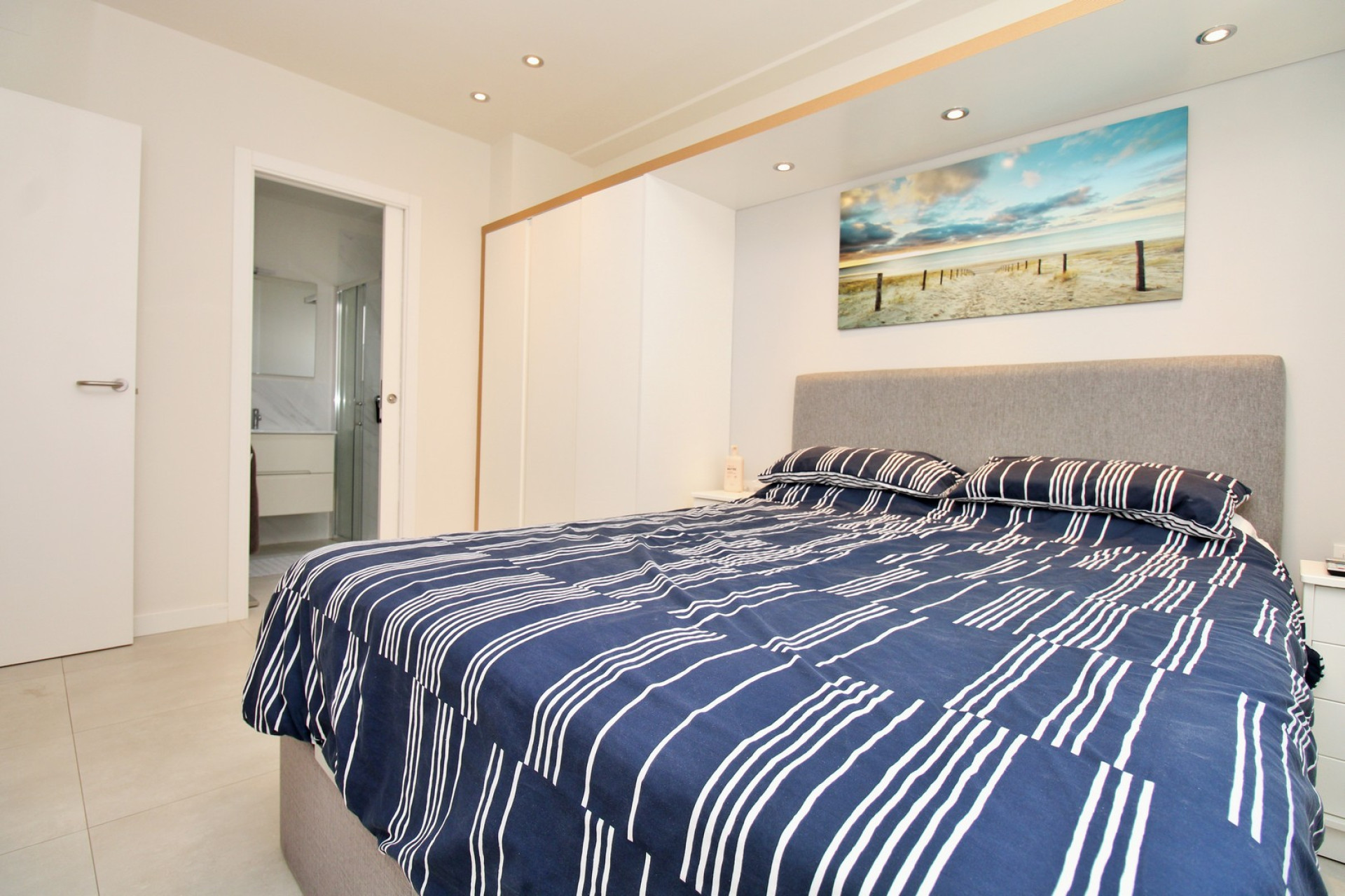 Resale - 1. Apartment / flat - Villamartin - Costa Blanca South