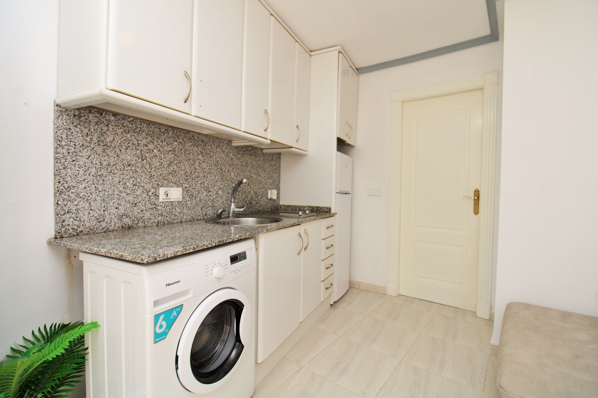 Resale - 1. Apartment / flat - Villamartin - Costa Blanca South