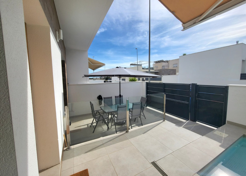 Resale - 2. Town house - Daya Vieja - Costa Blanca South