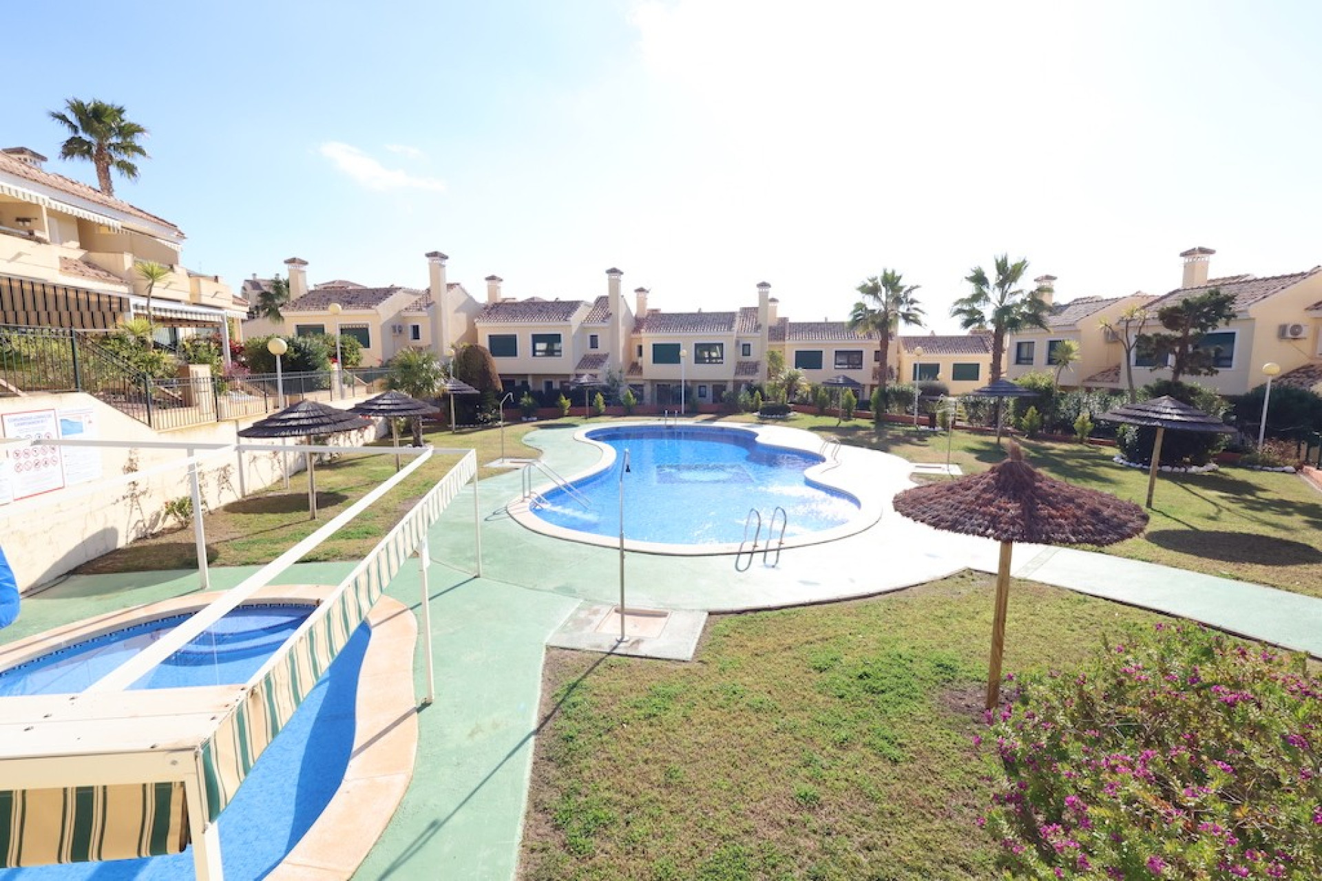 Resale - 2. Town house - Dehesa de Campoamor - Costa Blanca South