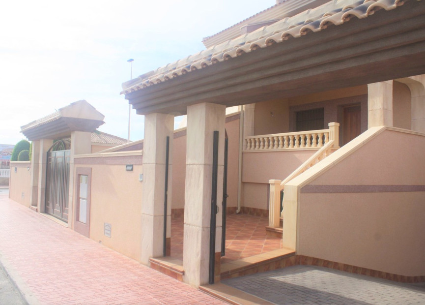Resale - 2. Town house - Los Altos - Costa Blanca South