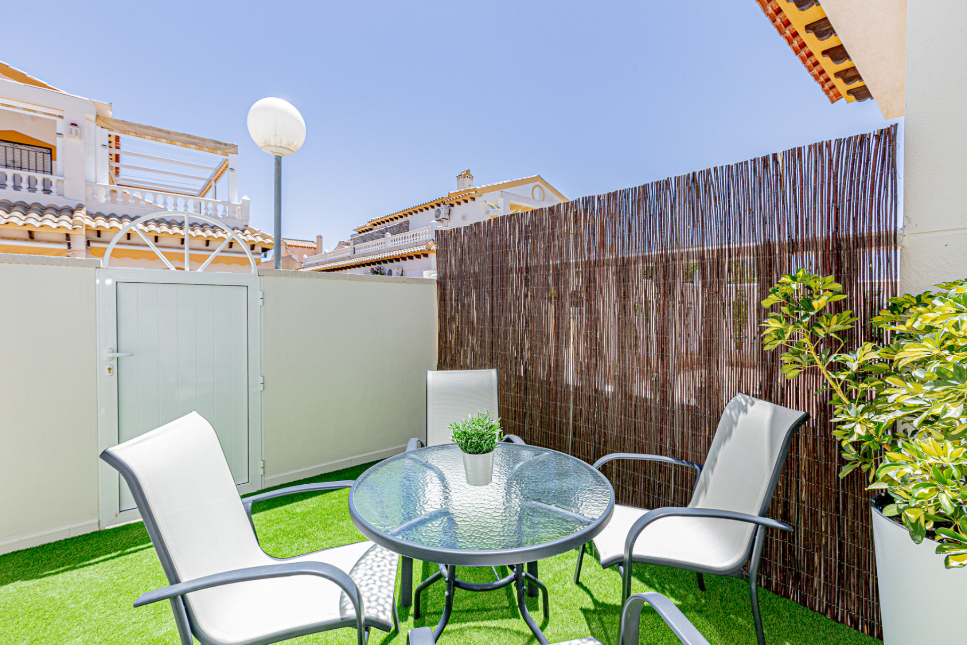 Resale - 2. Town house - Los Altos - Costa Blanca South