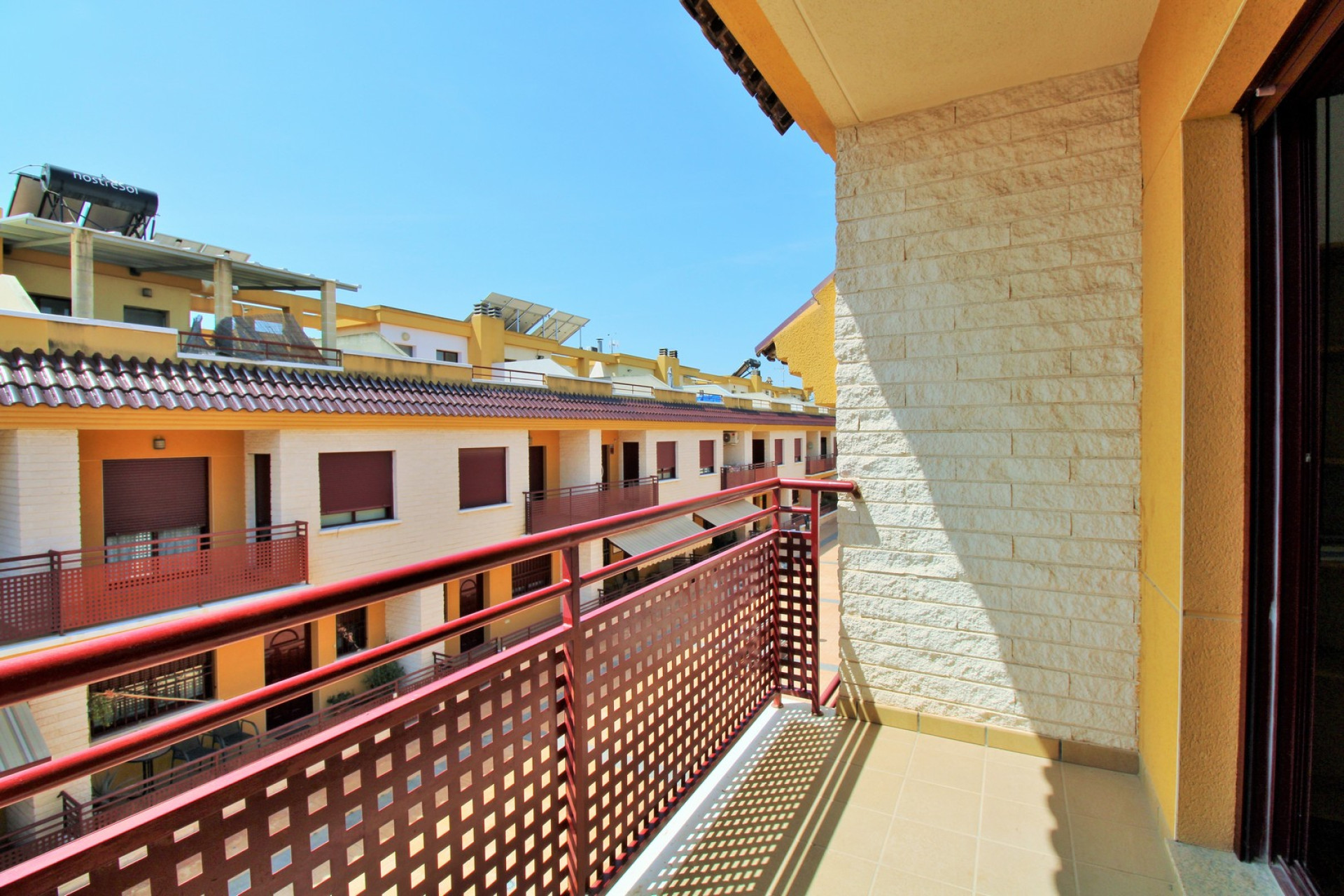 Resale - 2. Town house - Los Desamparados - Costa Blanca South