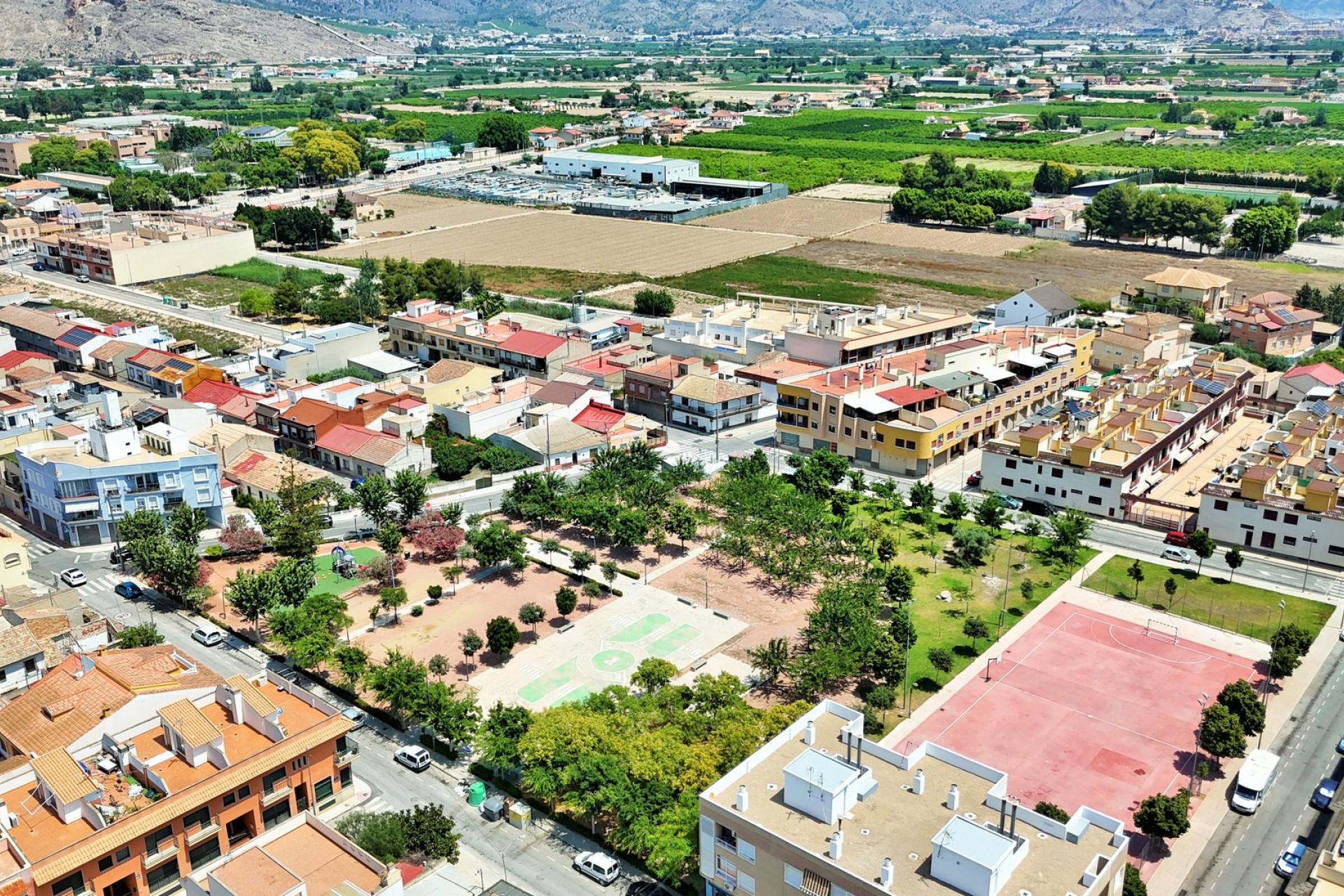 Resale - 2. Town house - Los Desamparados - Costa Blanca South