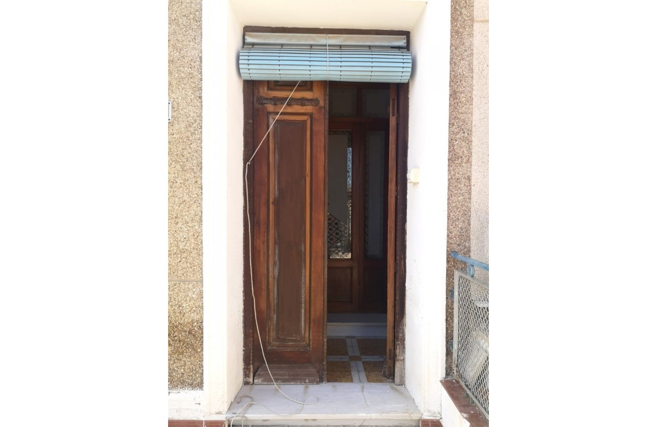 Resale - 2. Town house - Los Montesinos - Torrevieja