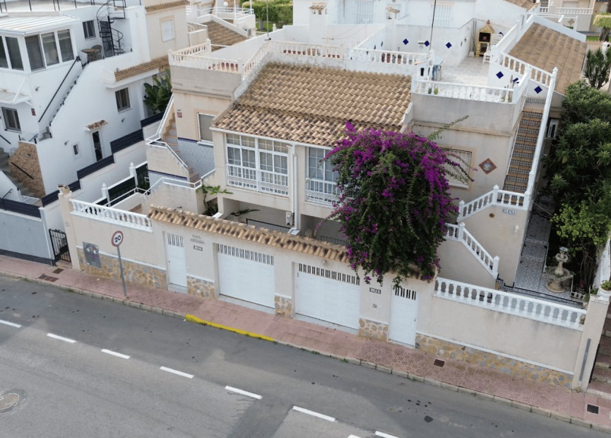 Resale - 2. Town house - Orihuela Costa - Costa Blanca South