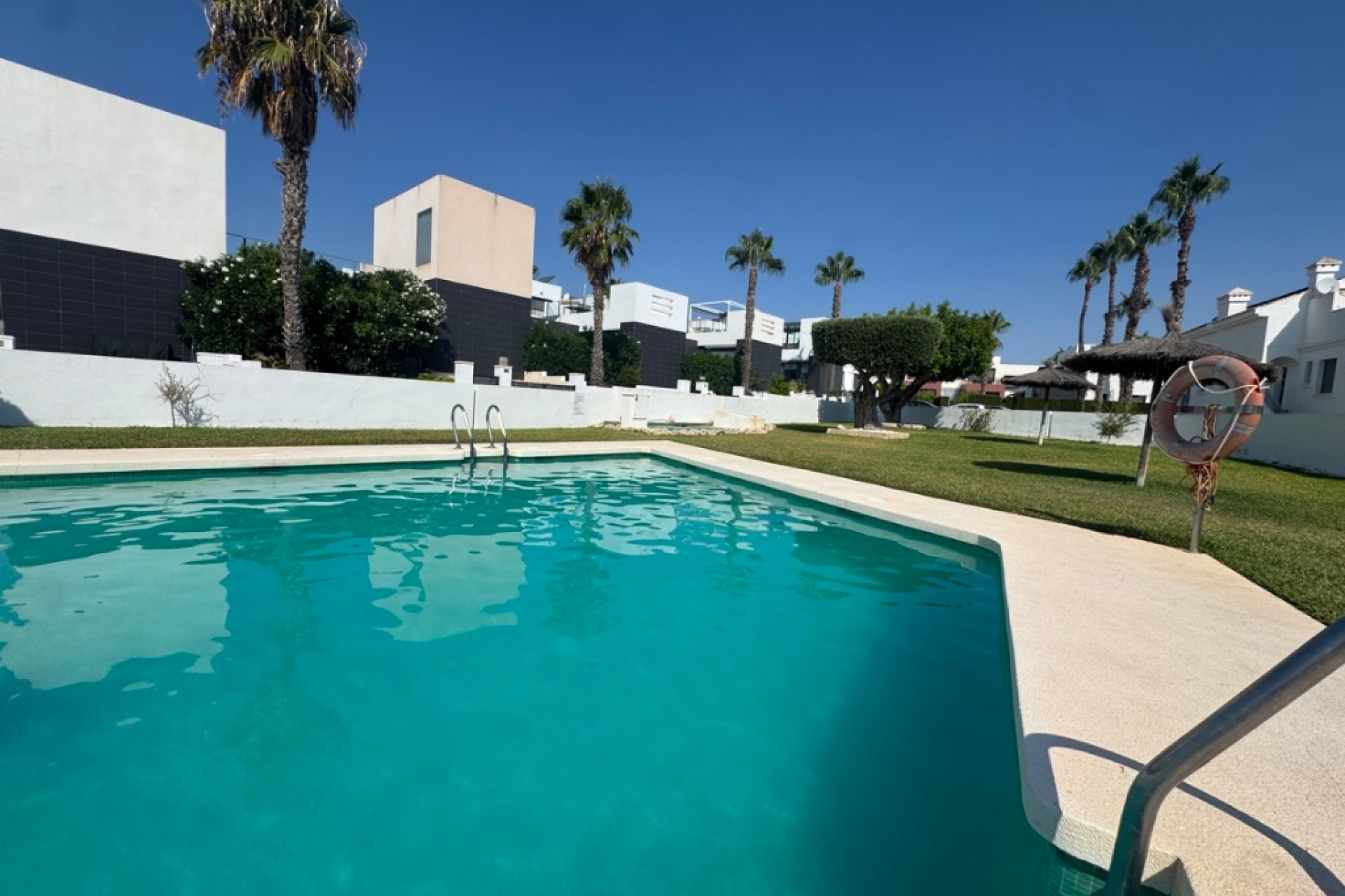Resale - 2. Town house - Orihuela Costa - Costa Blanca South