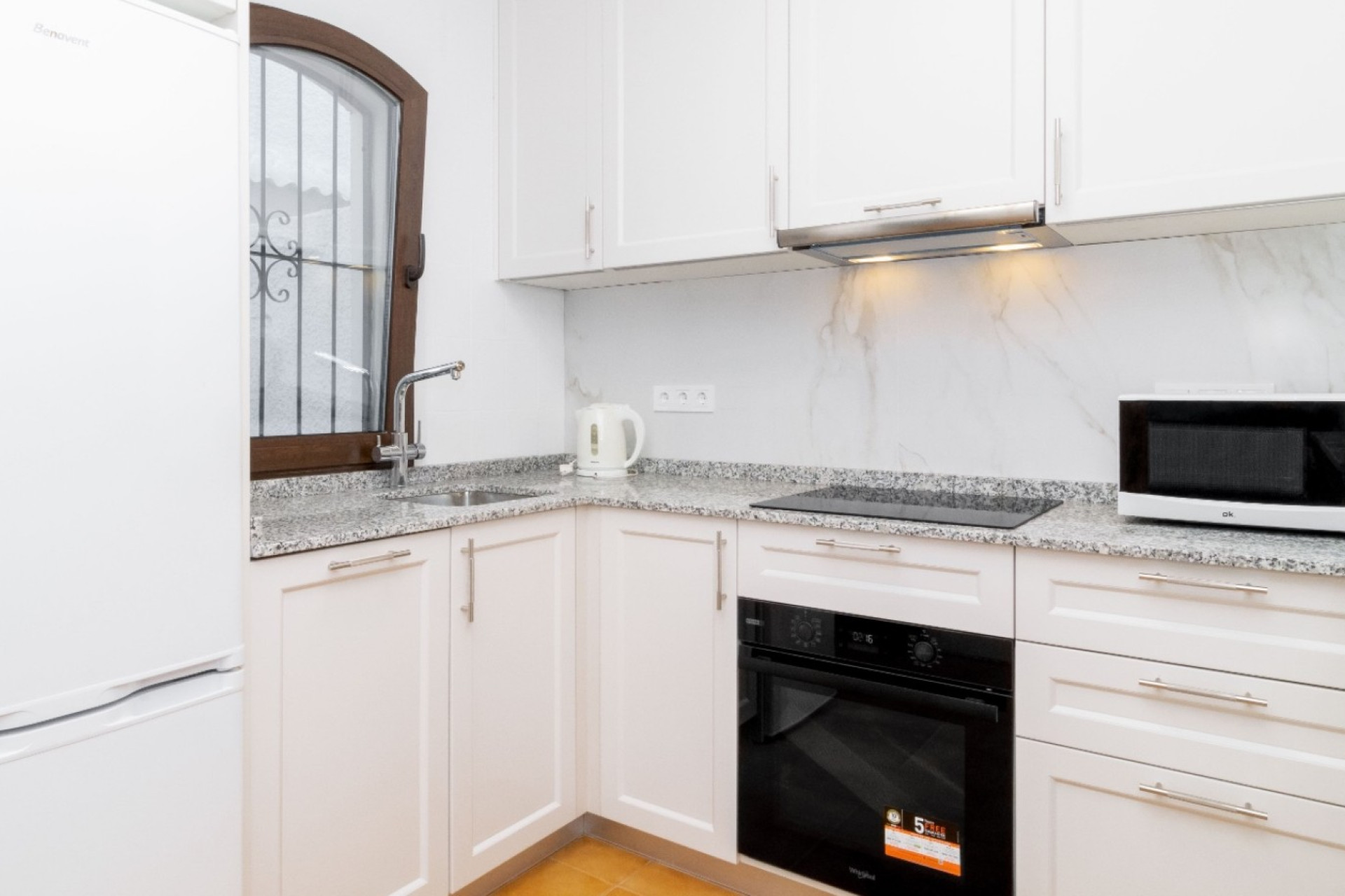 Resale - 2. Town house - Orihuela Costa - La Zenia