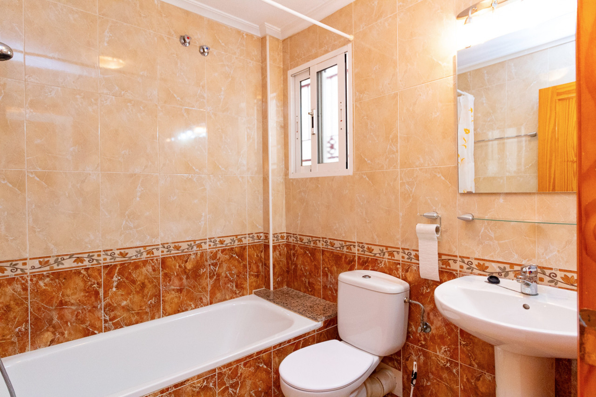 Resale - 2. Town house - Playa Flamenca - Costa Blanca South