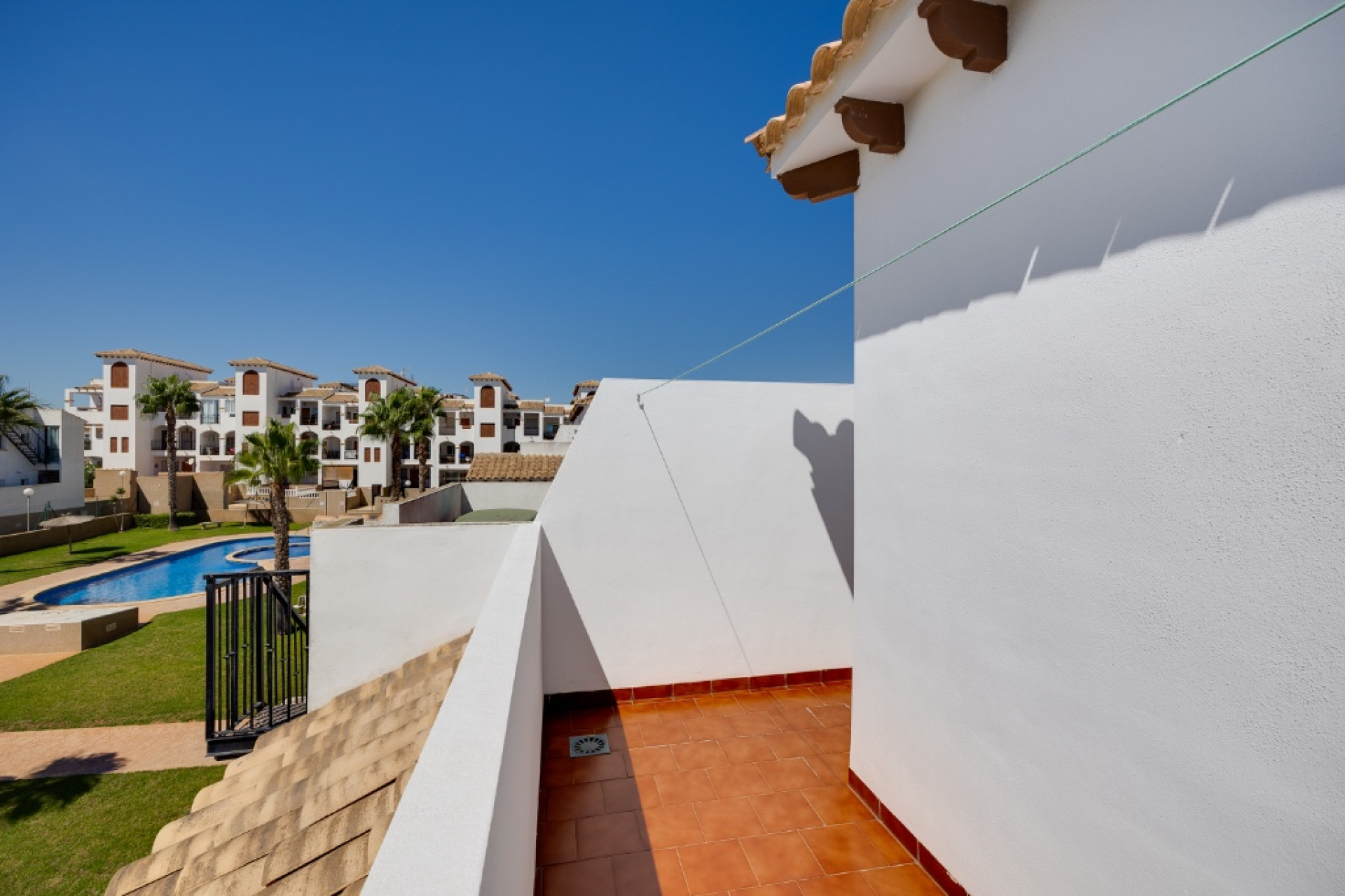 Resale - 2. Town house - Punta Prima - Costa Blanca South