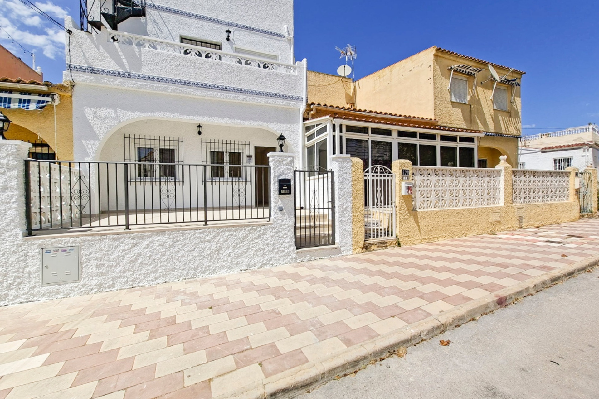 Resale - 2. Town house - San Fulgencio - Costa Blanca South