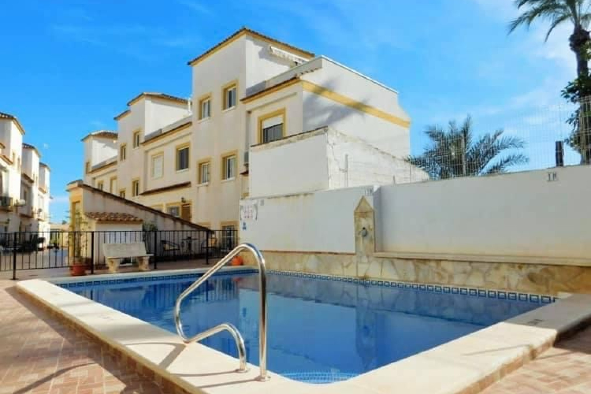 Resale - 2. Town house - Torremendo - Costa Blanca South