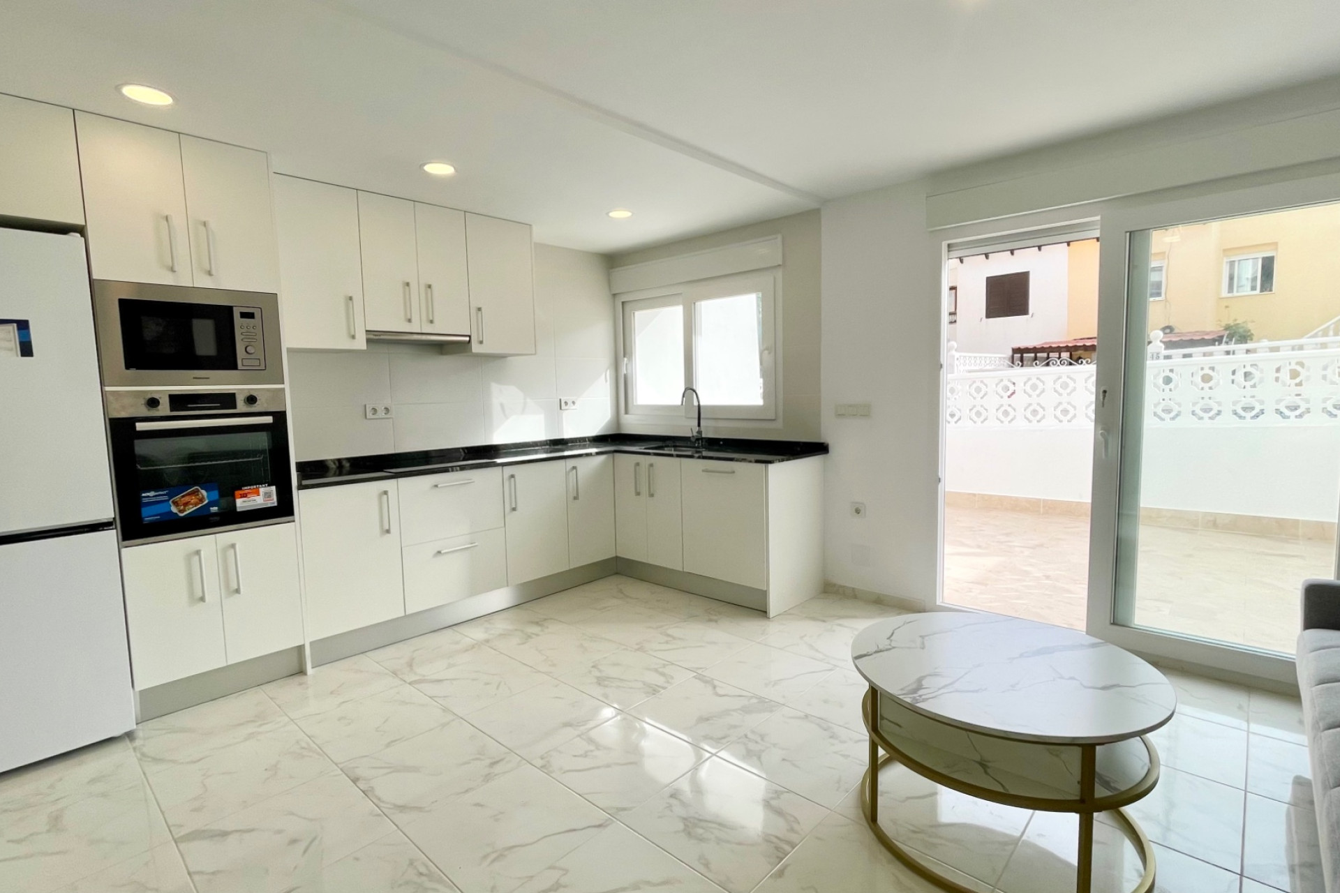 Resale - 2. Town house - Torrevieja - Costa Blanca South