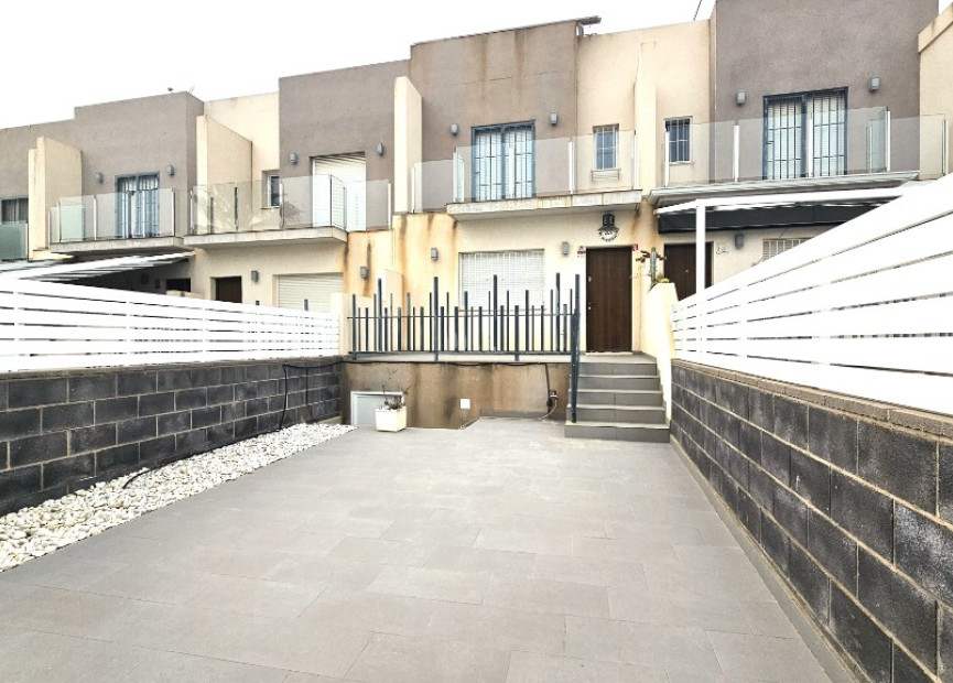 Resale - 2. Town house - Torrevieja - Costa Blanca South