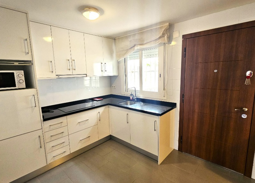 Resale - 2. Town house - Torrevieja - Costa Blanca South