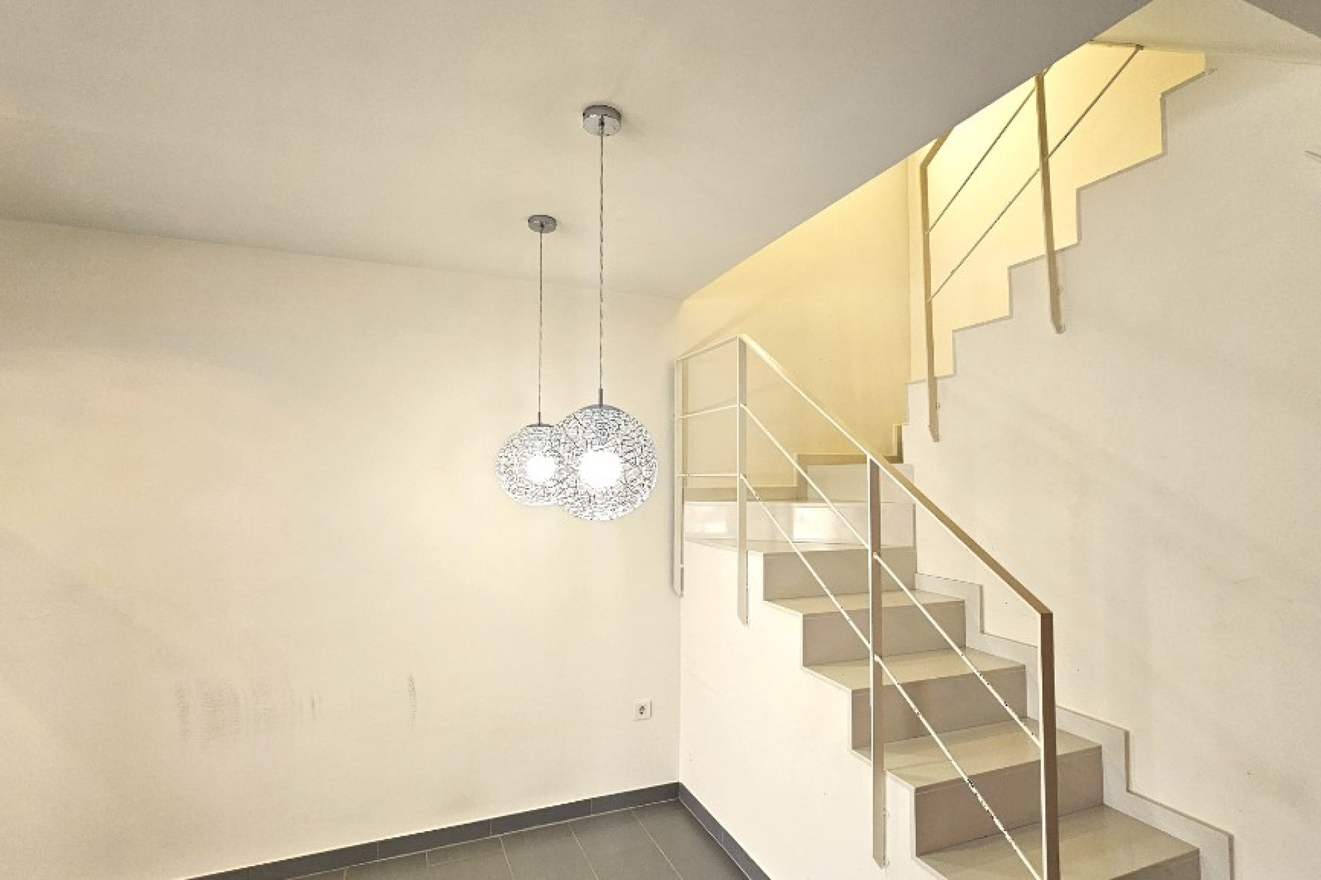 Resale - 2. Town house - Torrevieja - Costa Blanca South