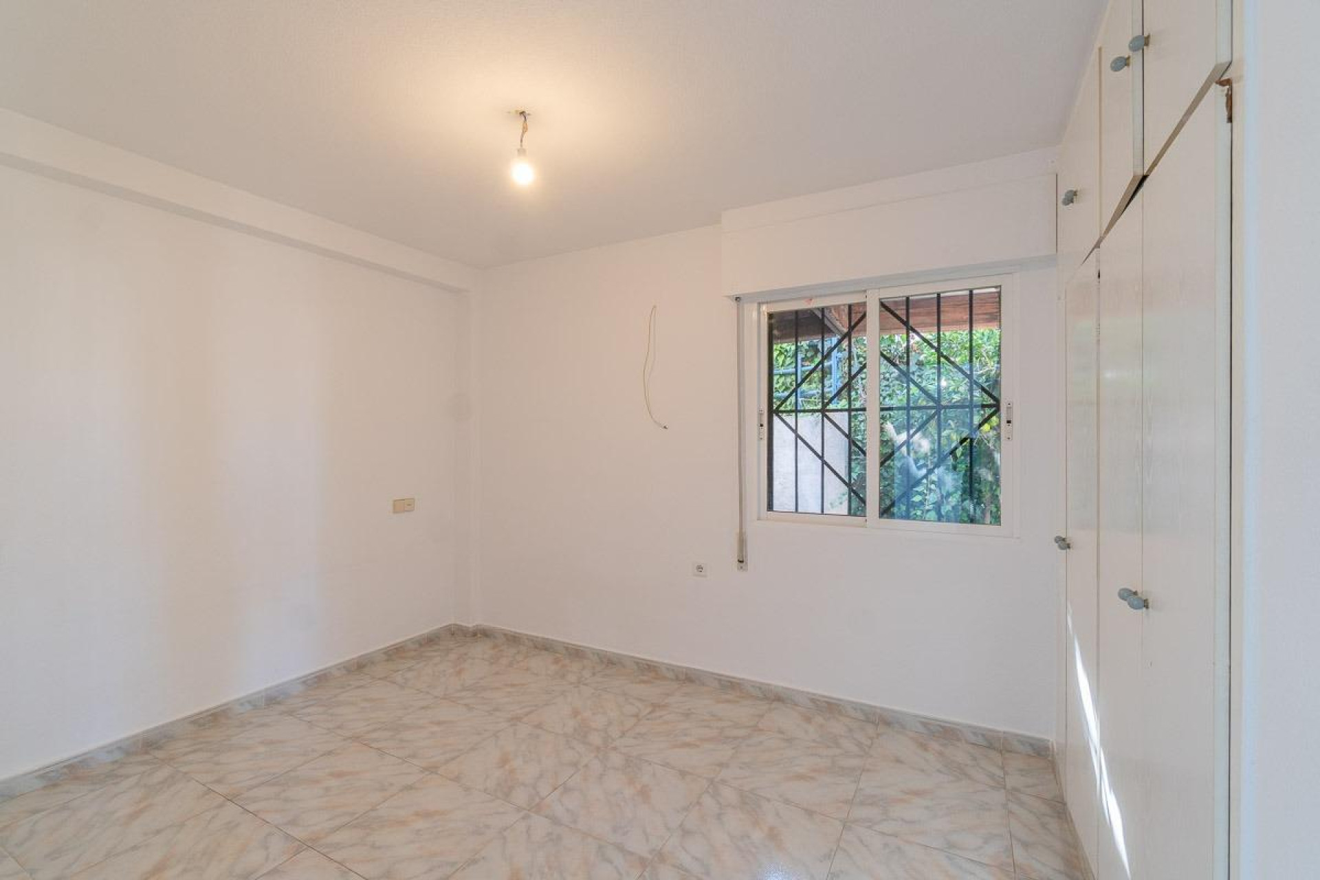 Resale - 2. Town house - Torrevieja - Costa Blanca South