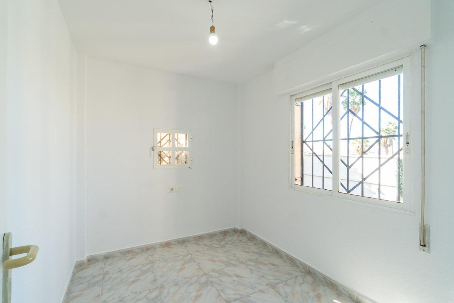 Resale - 2. Town house - Torrevieja - Costa Blanca South