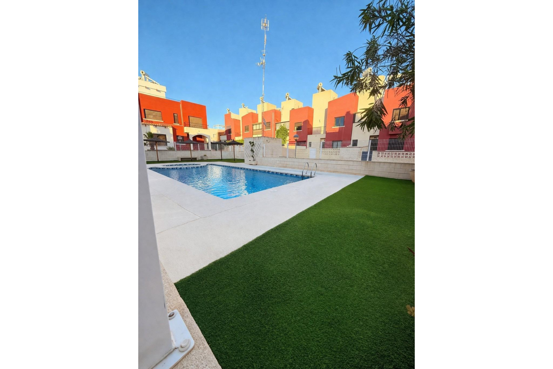 Resale - 2. Town house - Torrevieja - Costa Blanca South