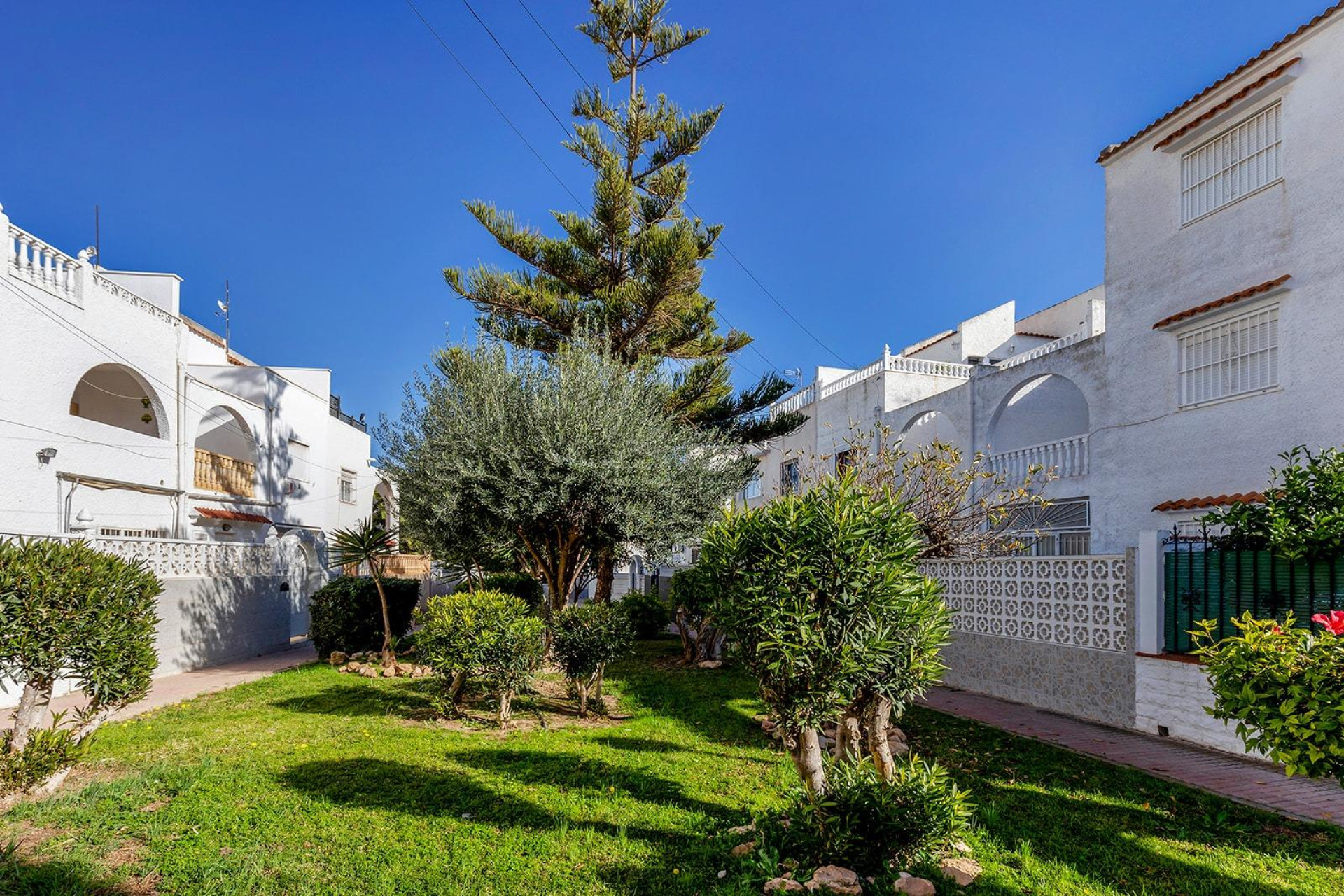 Resale - 2. Town house - Torrevieja - Costa Blanca South