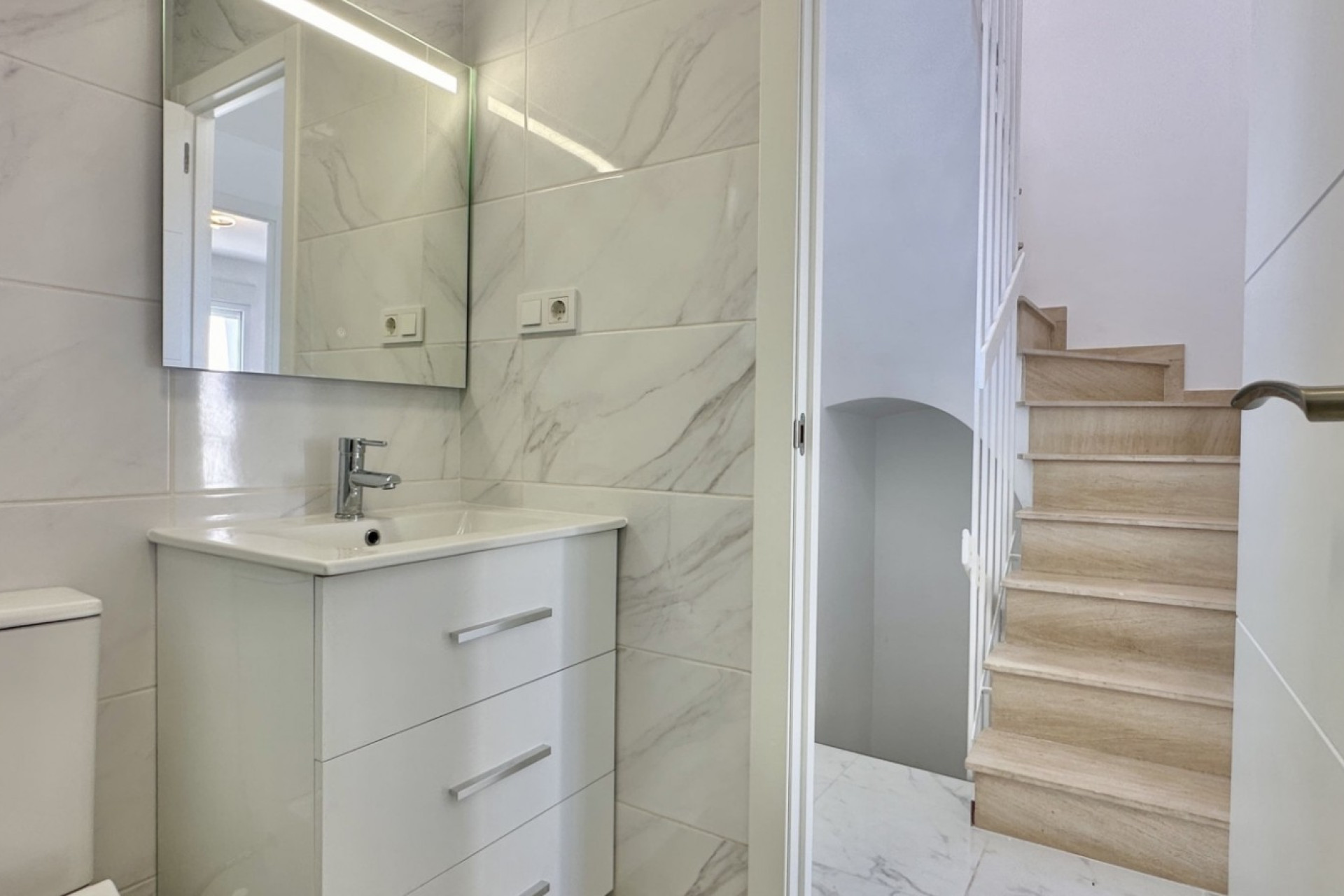 Resale - 2. Town house - Torrevieja - Costa Blanca South
