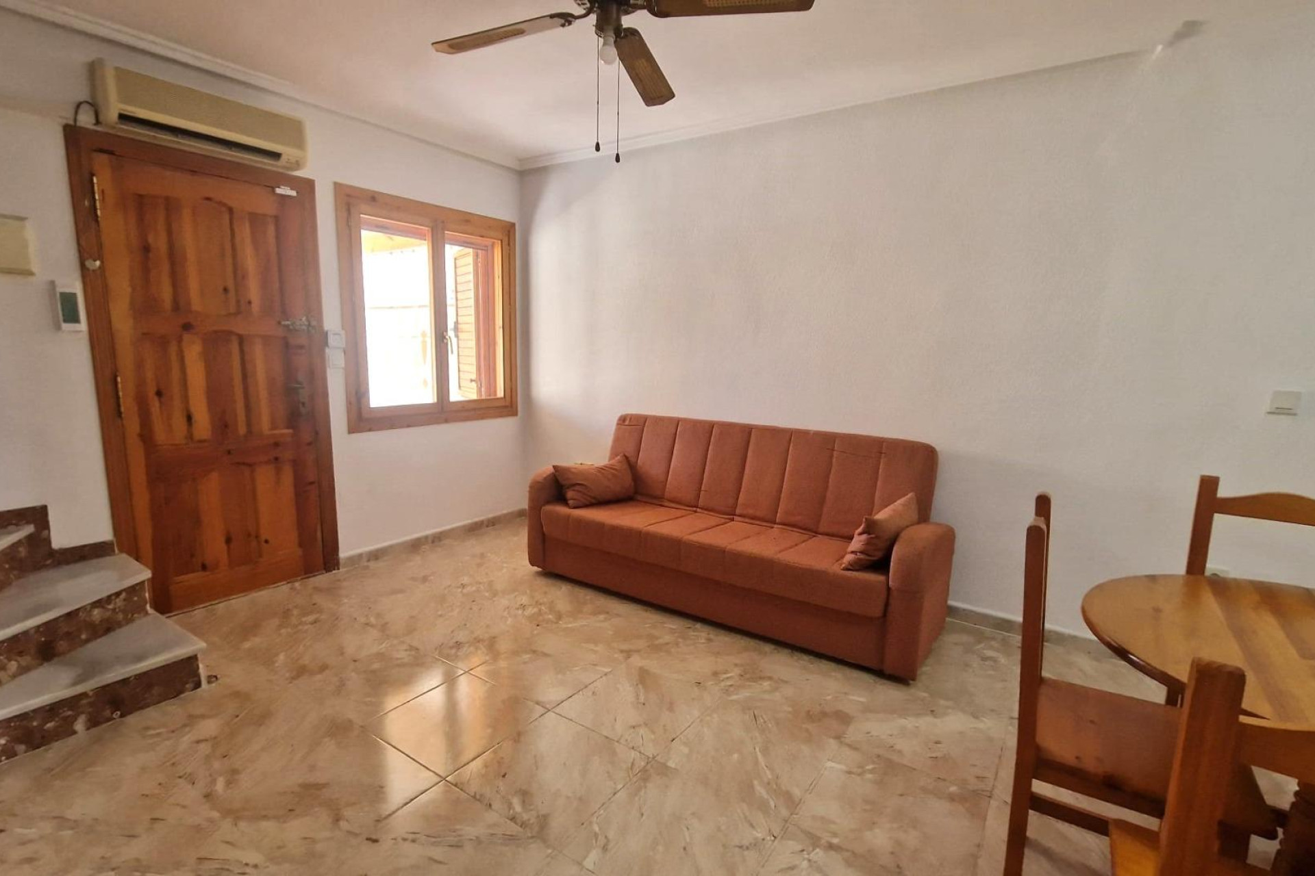 Resale - 2. Town house - Torrevieja - Orihuela Costa