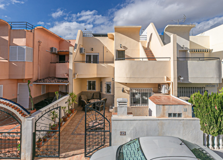 Resale - 2. Town house - Torrevieja - Torretas