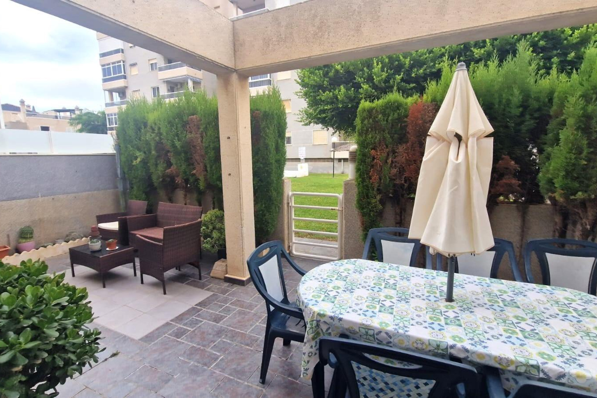 Resale - 2. Town house - Torrevieja