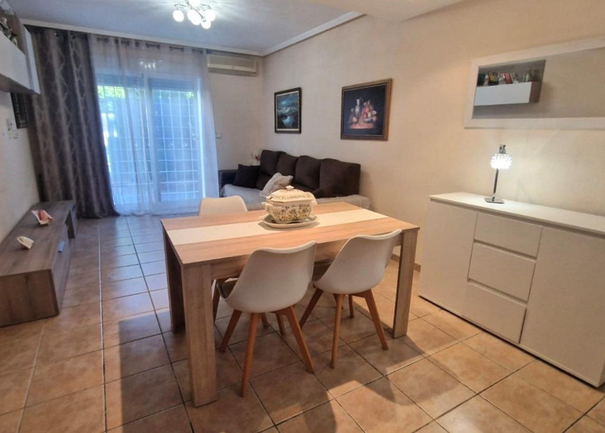 Resale - 2. Town house - Torrevieja