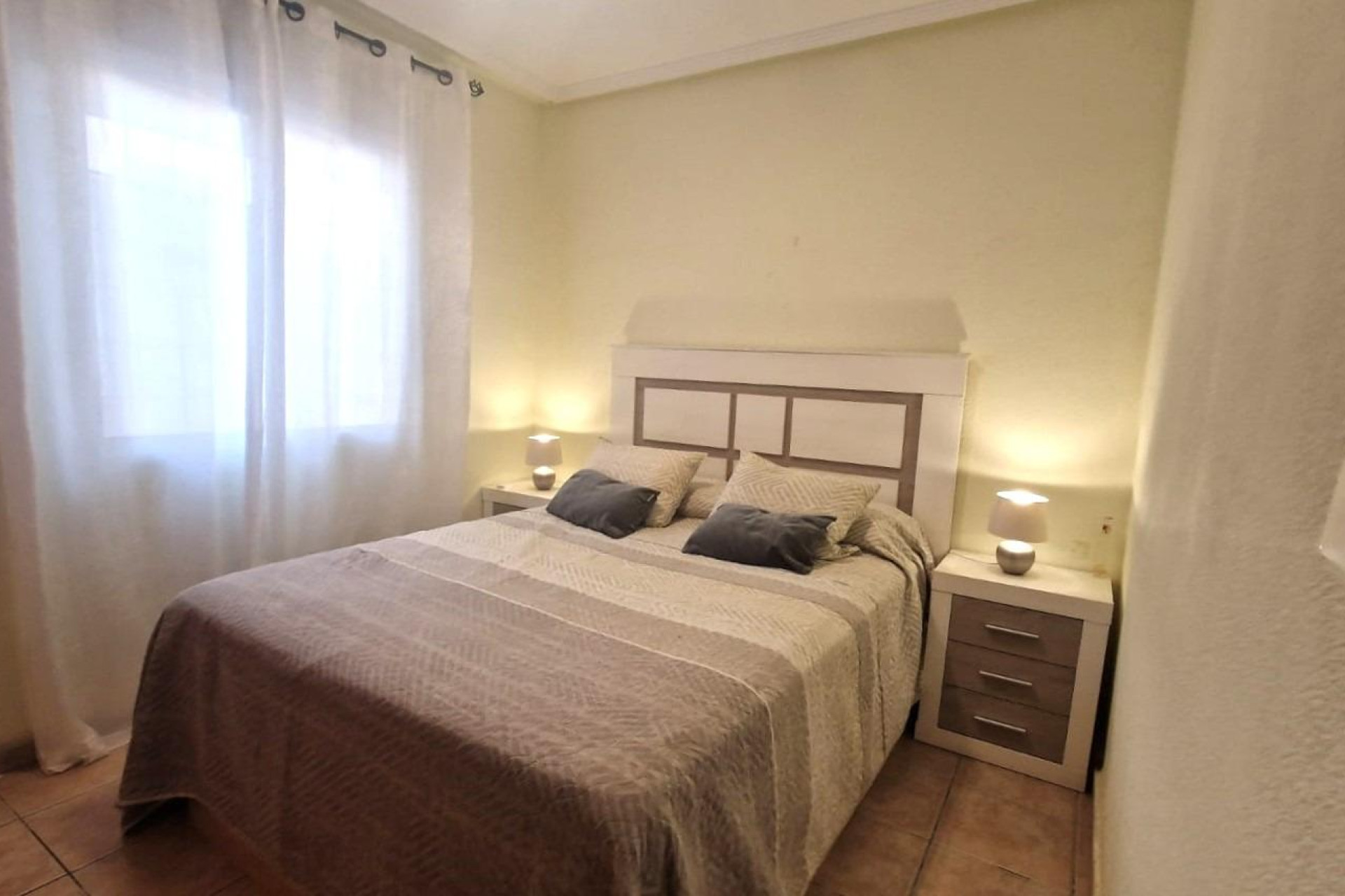 Resale - 2. Town house - Torrevieja