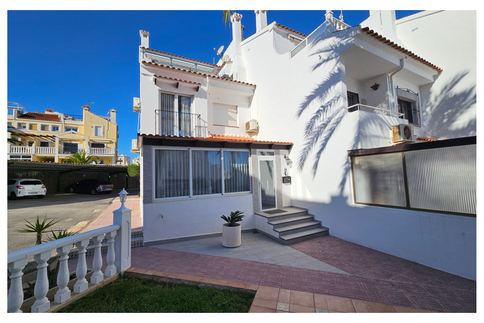 Resale - 2. Town house - Torrevieja