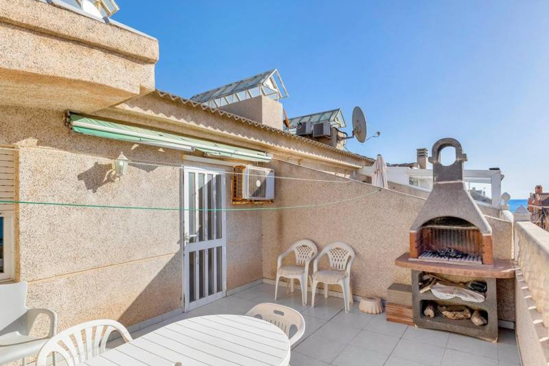 Resale - 2. Town house - Torrevieja