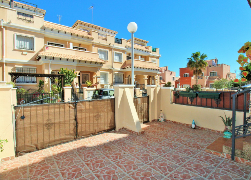 Resale - 2. Town house - Villamartin - Costa Blanca South