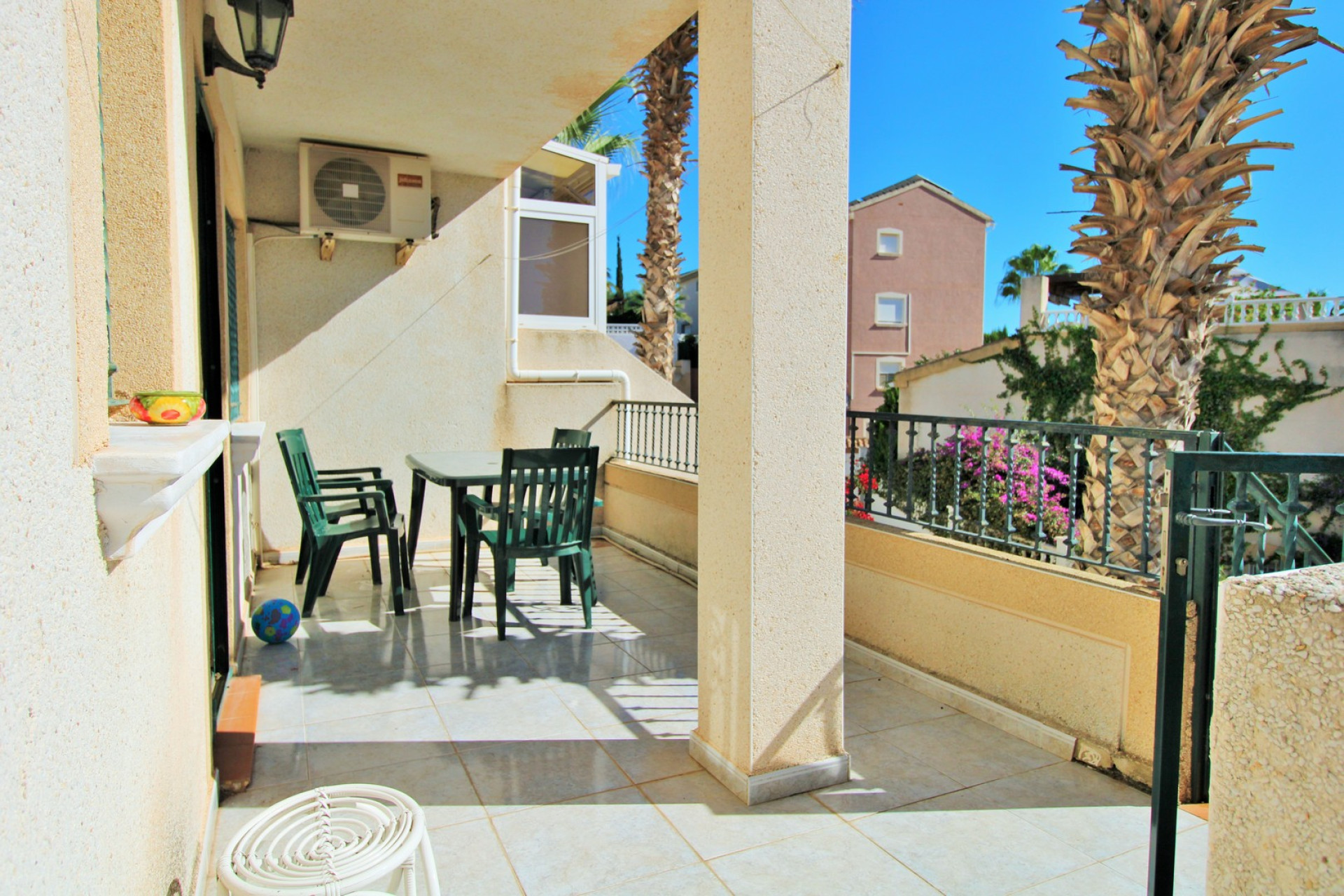 Resale - 2. Town house - Villamartin - Costa Blanca South