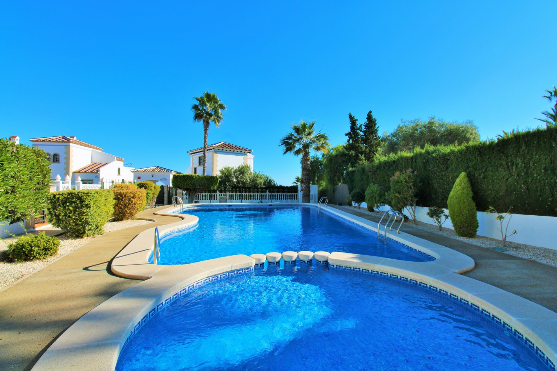 Resale - 2. Town house - Villamartin - Costa Blanca South