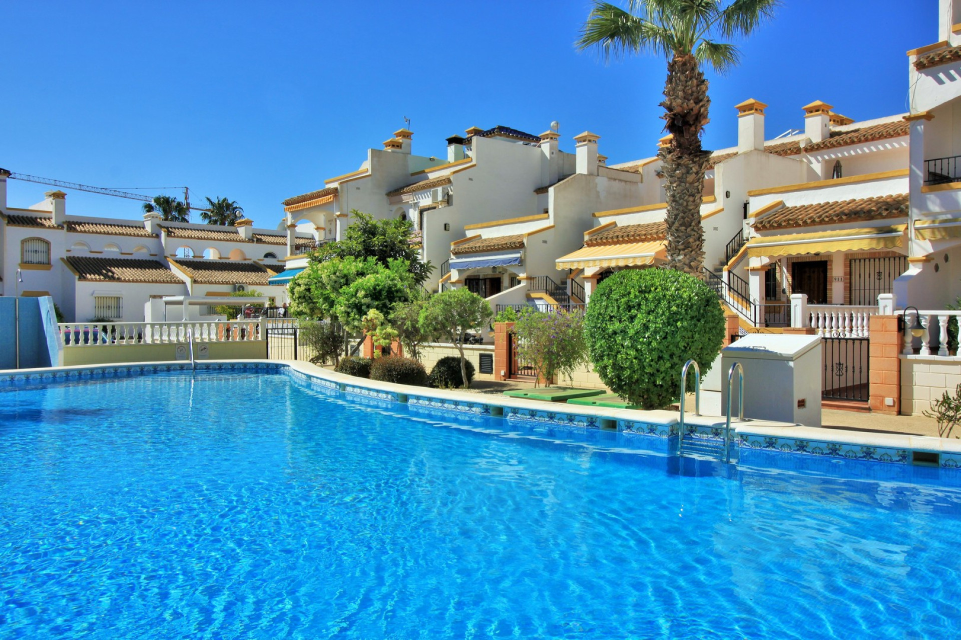 Resale - 2. Town house - Villamartin - Costa Blanca South